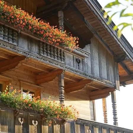 Lederer Zuhaus *