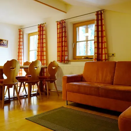 Lederer Zuhaus * Alpbach