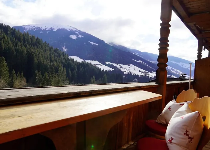 Lederer Zuhaus 公寓 *